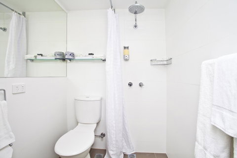 Manly Paradise Motel & Apartments - Tourism Brisbane 9