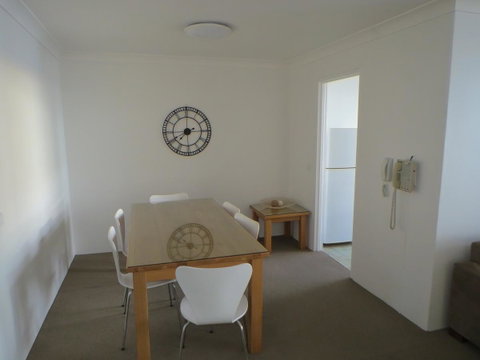 Manly Paradise Motel & Apartments - Tourism Brisbane 37