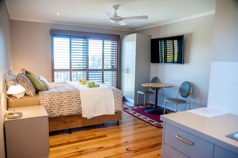 Sinclairs Country Retreat - Brisbane Tourism 7