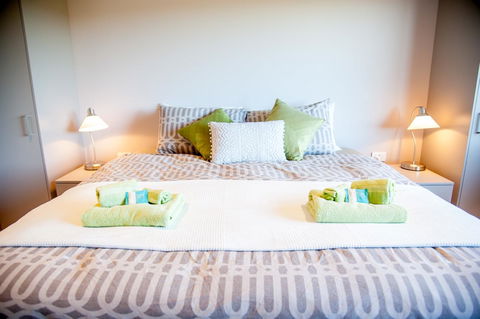 Sinclairs Country Retreat - Brisbane Tourism 3