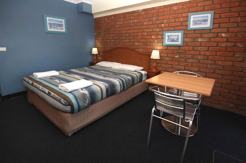 Sapphire Waters Motor Inn - Tourism Brisbane 21