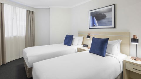Oaks Sydney Castlereagh Suites - Tourism Brisbane 13