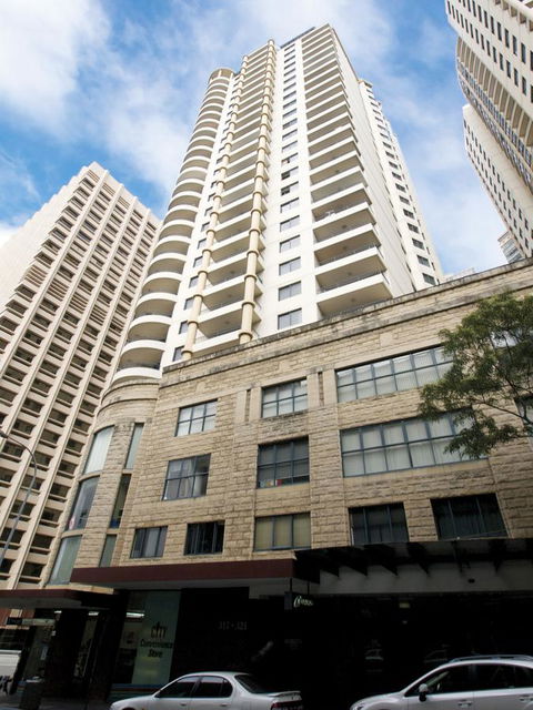 Oaks Sydney Castlereagh Suites - Tourism Brisbane 0