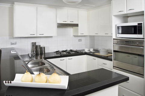 Oaks Sydney Castlereagh Suites - Tourism Brisbane 18