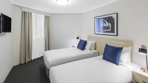 Oaks Sydney Castlereagh Suites - Tourism Brisbane 14