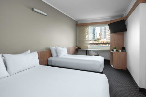 Ibis Sydney Darling Harbour - Tourism Brisbane 4