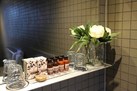 Kirketon Hotel Sydney - Brisbane Tourism 11