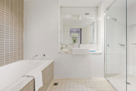 Sage Hotel Wollongong - Brisbane Tourism 5