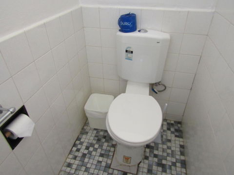 Allonville Gardens Motel - Tourism Brisbane 19