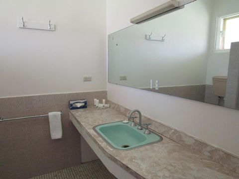 Allonville Gardens Motel - Tourism Brisbane 24