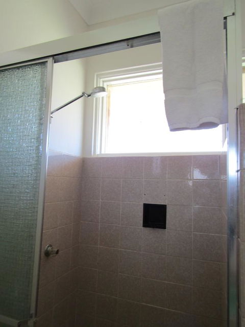 Allonville Gardens Motel - Tourism Brisbane 23