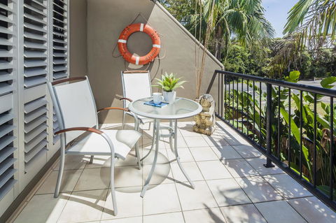 Julians Apartments - Tourism Brisbane 16