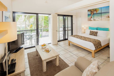 Julians Apartments - Tourism Brisbane 12