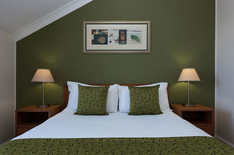 Leisure Inn Spires - Tourism Brisbane 1
