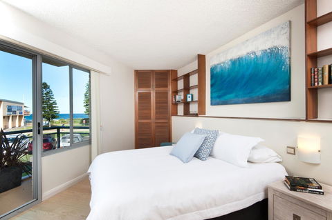 Waterview Beach Apartment - Brisbane Tourism 7