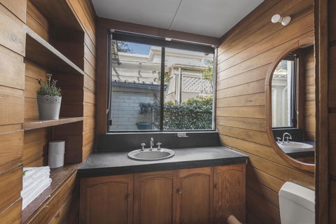 Designer Studios Manly - Tourism Brisbane 10