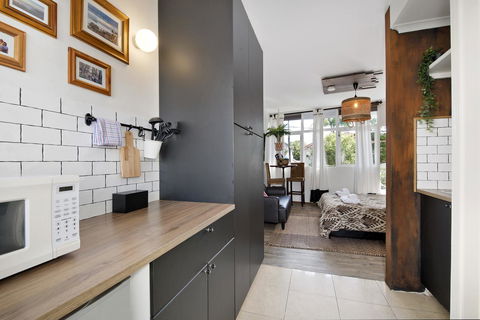 Designer Studios Manly - Tourism Brisbane 30