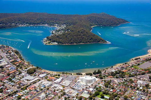 BookerBay Retreat! - Brisbane Tourism 1
