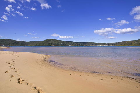 BookerBay Retreat! - Brisbane Tourism 0