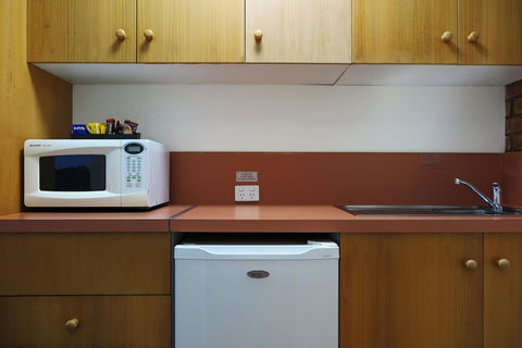 Summerhill Motor Inn - Tourism Brisbane 17