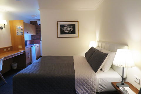 Summerhill Motor Inn - Tourism Brisbane 4