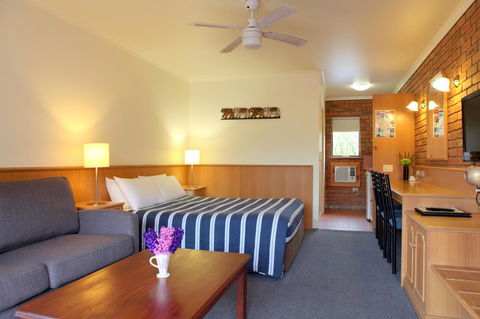 Summerhill Motor Inn - Tourism Brisbane 14