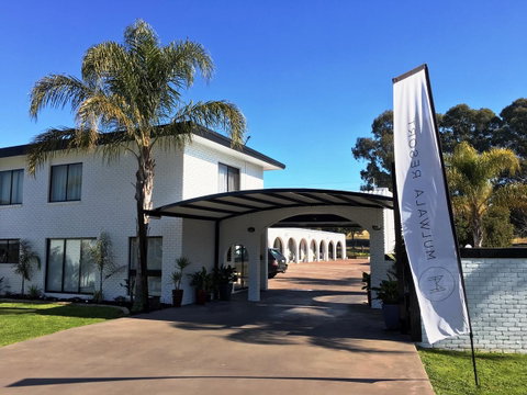 Mulwala Resort - Tourism Brisbane 14