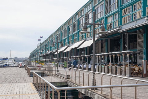 Waterfront Apartment On Sydney Harbour - Brisbane Tourism 14