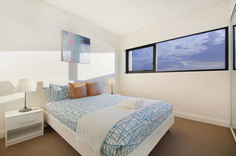 Stunning Sunset Water View 2BEDs On High Rises - Tourism Brisbane 2