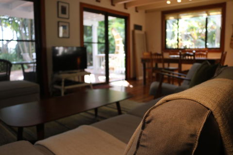 A Beach House At Byron - Tourism Brisbane 14