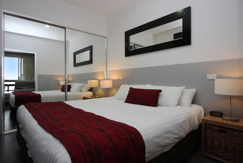 Honeysuckle Executive Apartments - Tourism Brisbane 1