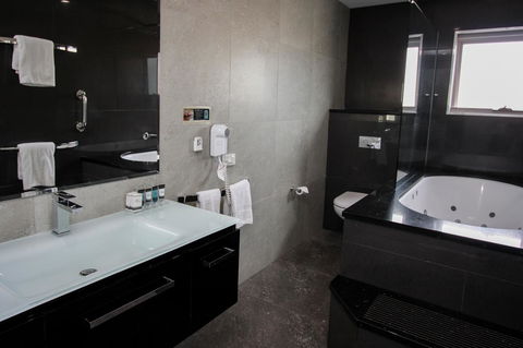 Honeysuckle Executive Apartments - Tourism Brisbane 39