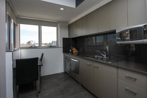 Honeysuckle Executive Apartments - Tourism Brisbane 21