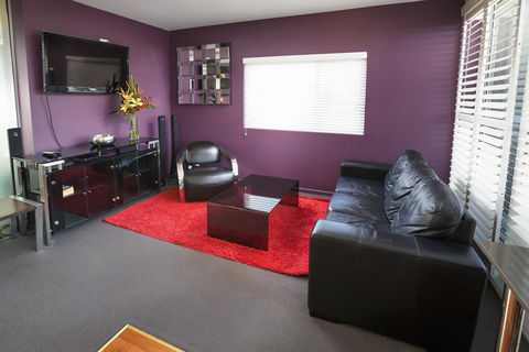 Honeysuckle Executive Apartments - Tourism Brisbane 13