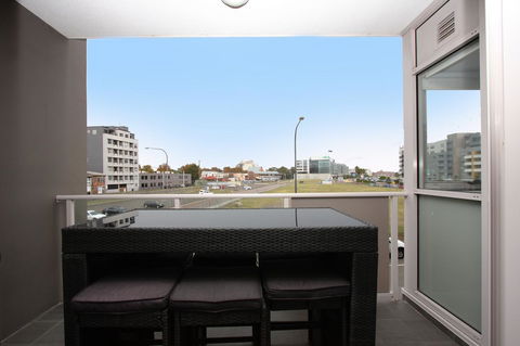Honeysuckle Executive Apartments - Tourism Brisbane 3