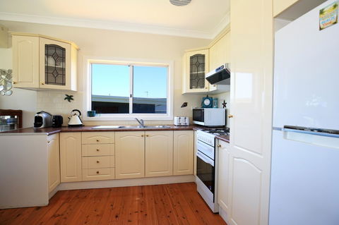 Glory @ Culburra - Absolute Beachfront - Pet & Family Friendly - Brisbane Tourism 5