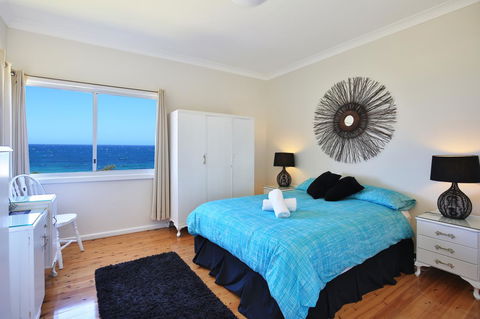 Glory @ Culburra - Absolute Beachfront - Pet & Family Friendly - Brisbane Tourism 7