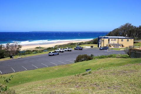 Glory @ Culburra - Absolute Beachfront - Pet & Family Friendly - Brisbane Tourism 15