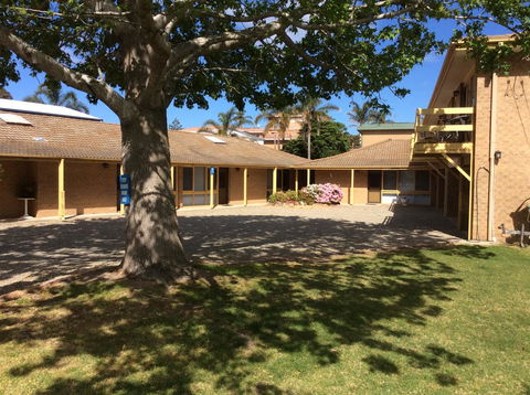 Como Lodge - Tourism Brisbane 15