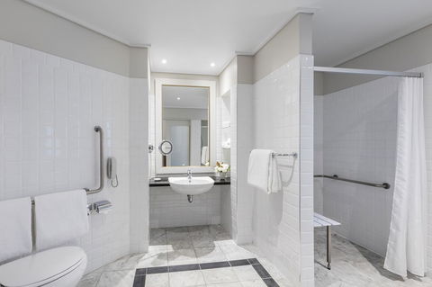 Radisson Blu Plaza Hotel Sydney - Tourism Brisbane 33