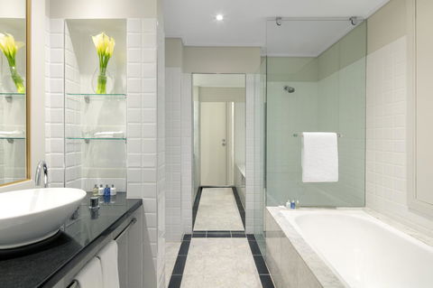 Radisson Blu Plaza Hotel Sydney - Tourism Brisbane 7