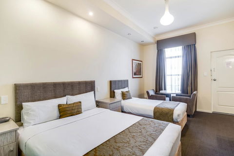 Prince Of Wales Hotel - Tourism Brisbane 14