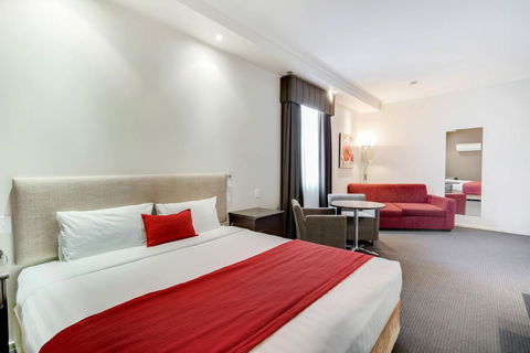 Prince Of Wales Hotel - Tourism Brisbane 0