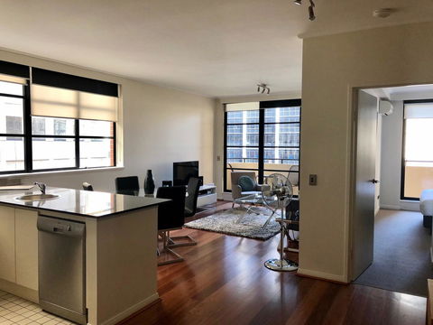 Wyndel Apartments - Apex North Sydney - Tourism Brisbane 3