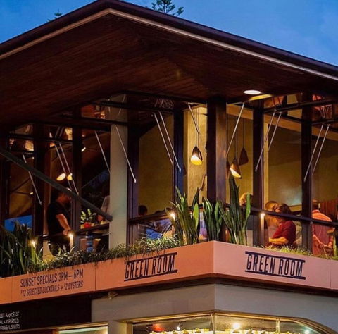 Beach Hotel Resort - Tourism Brisbane 1