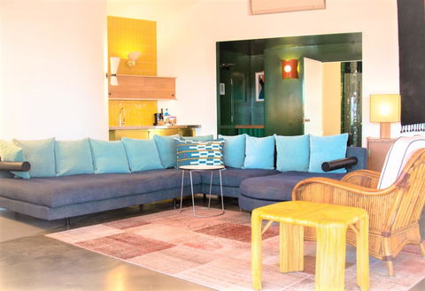 Beach Hotel Resort - Tourism Brisbane 15