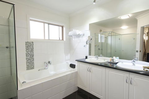Wagga RSL Club Motel - Tourism Brisbane 28