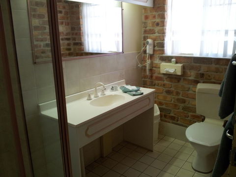 Mollymook Surfbeach Motel & Apartments - Tourism Brisbane 39