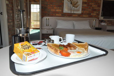 Mollymook Surfbeach Motel & Apartments - Tourism Brisbane 2