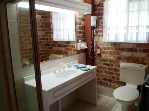 Mollymook Surfbeach Motel & Apartments - Tourism Brisbane 35